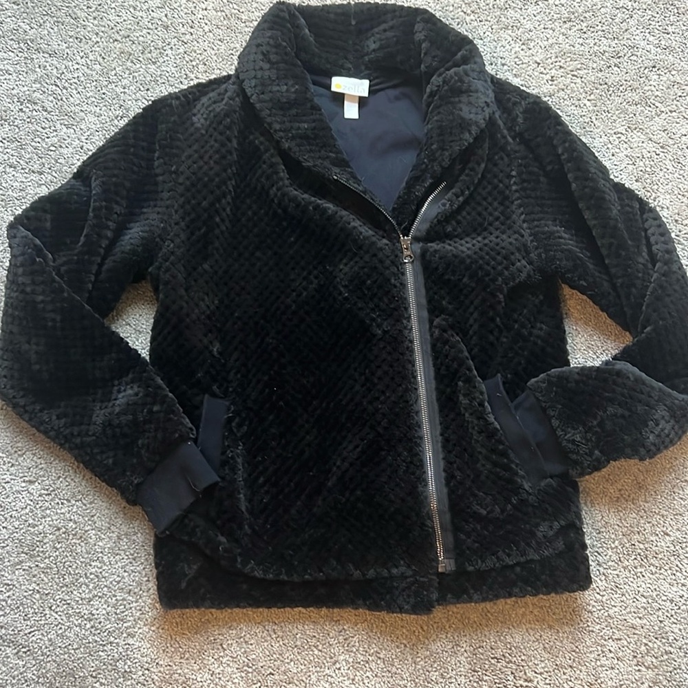 Zella womens faux black jacket